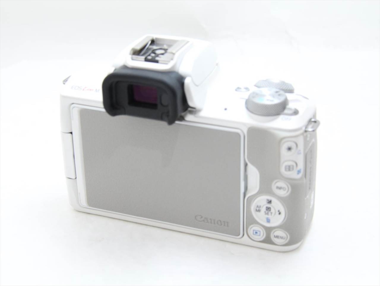 【中古】 キヤノン(canon) EOS Kiss M ボディ [ホワイト]