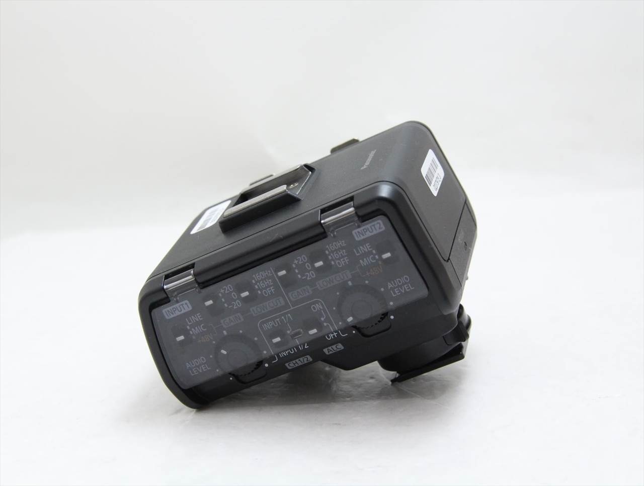 【中古】 パナソニック(panasonic) XLRマイクロホンアダプター DMW-XLR1