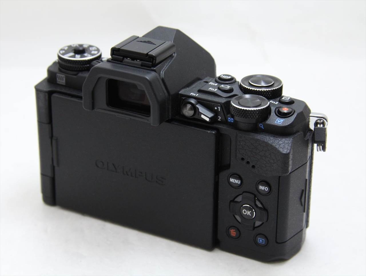 【中古】 オリンパス・OMシステム(olympus・OM SYSTEM) OLYMPUS OM-D E-M5 Mark II ボディ [ブラック]