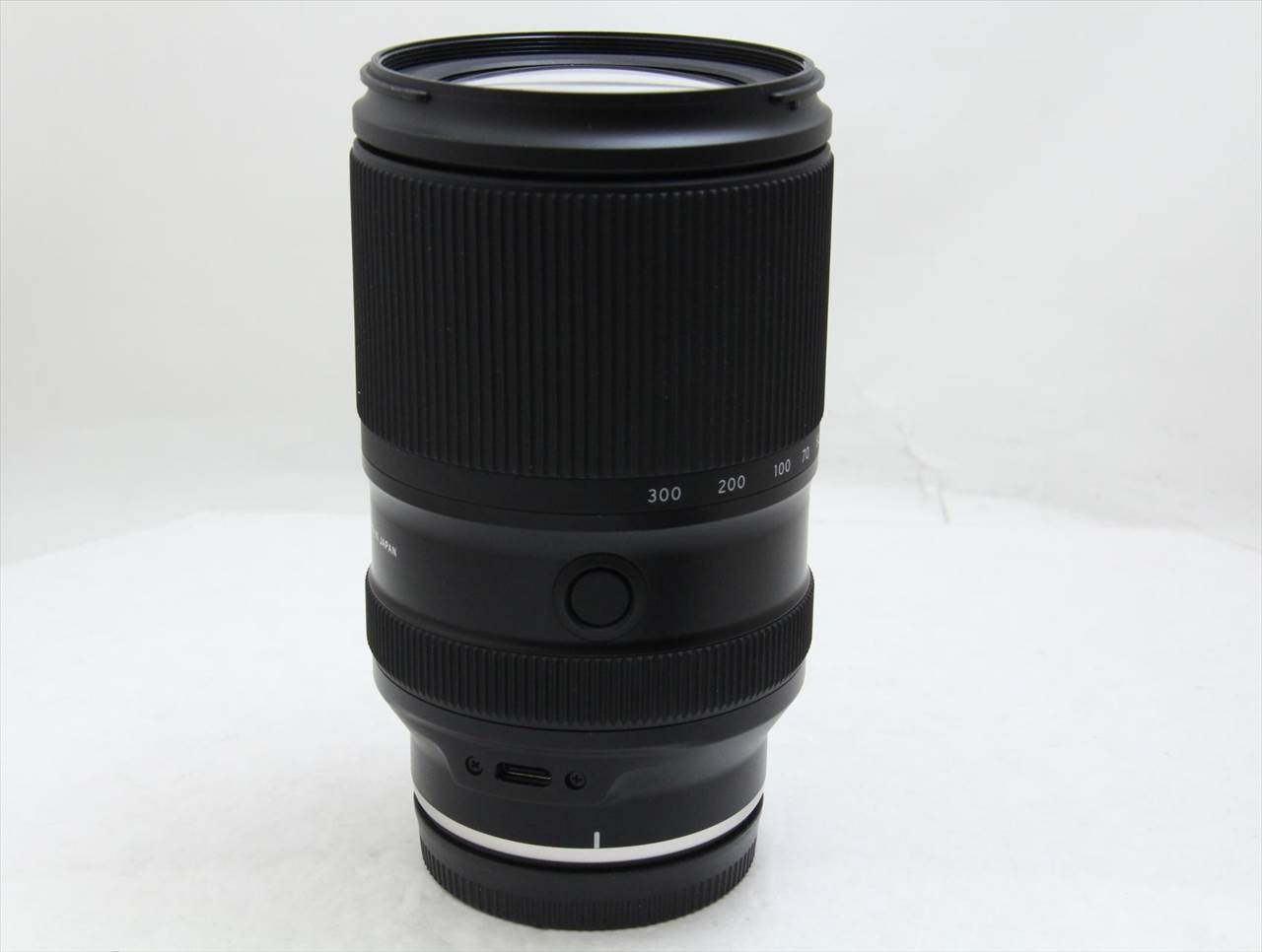 【中古】 タムロン(tamron) 28-300mm F/4-7.1 Di III VC VXD (Model A074) [ソニーE用]