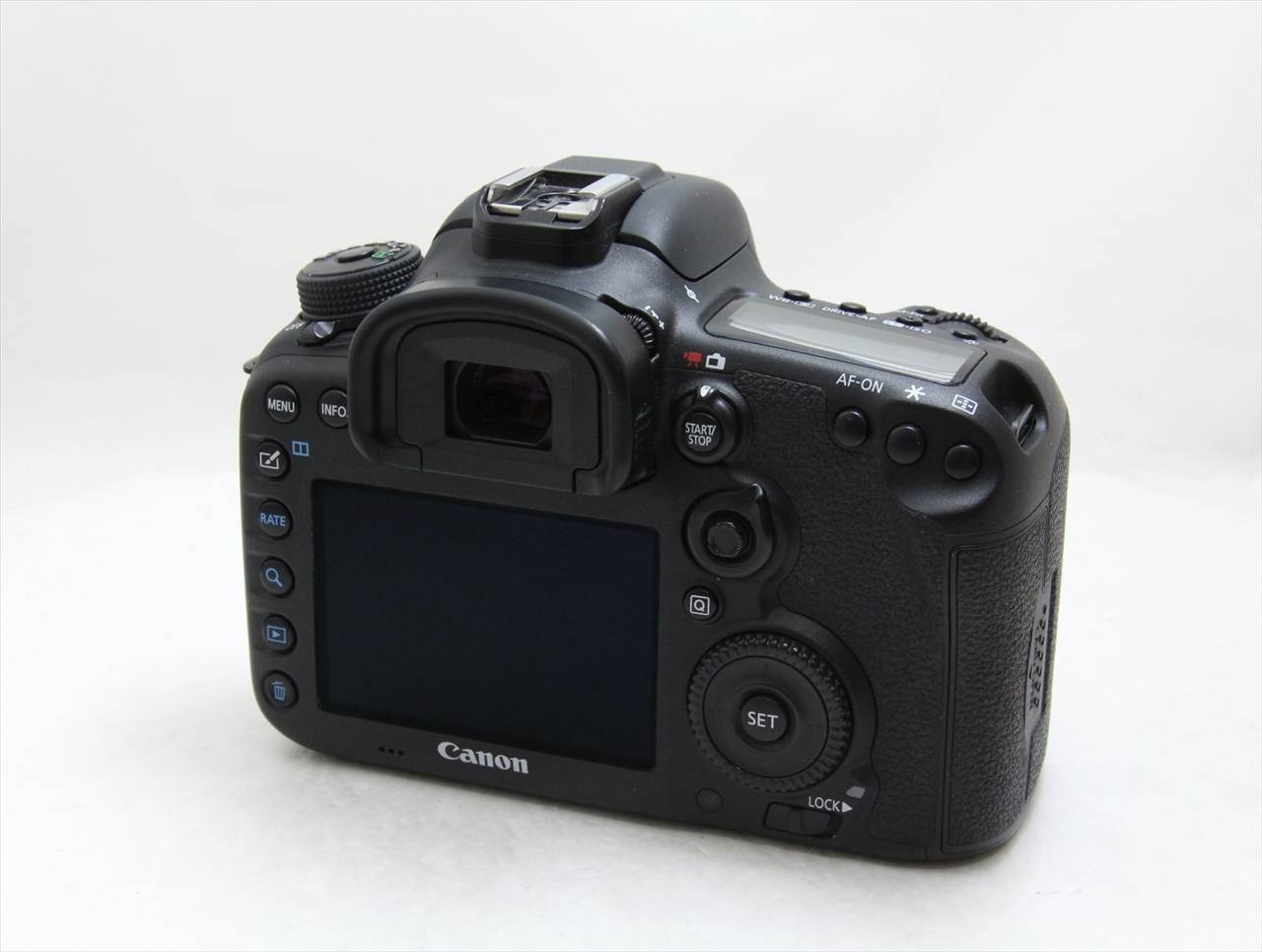 【中古】 キヤノン(canon) EOS 7D Mark II ボディ