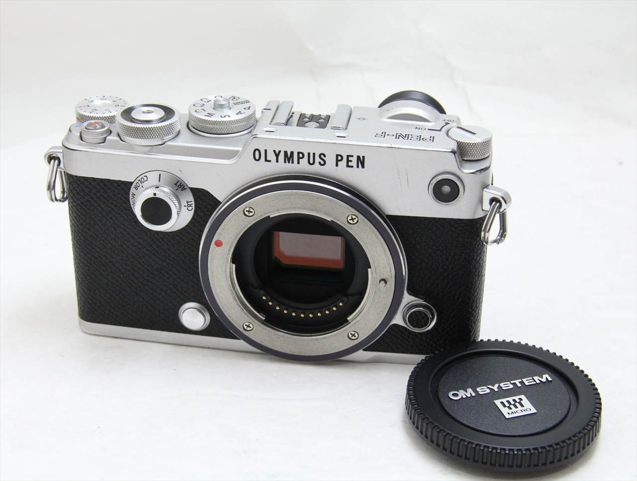 【中古】 オリンパス・OMシステム(olympus・OM SYSTEM) OLYMPUS PEN-F ボディ [シルバー]