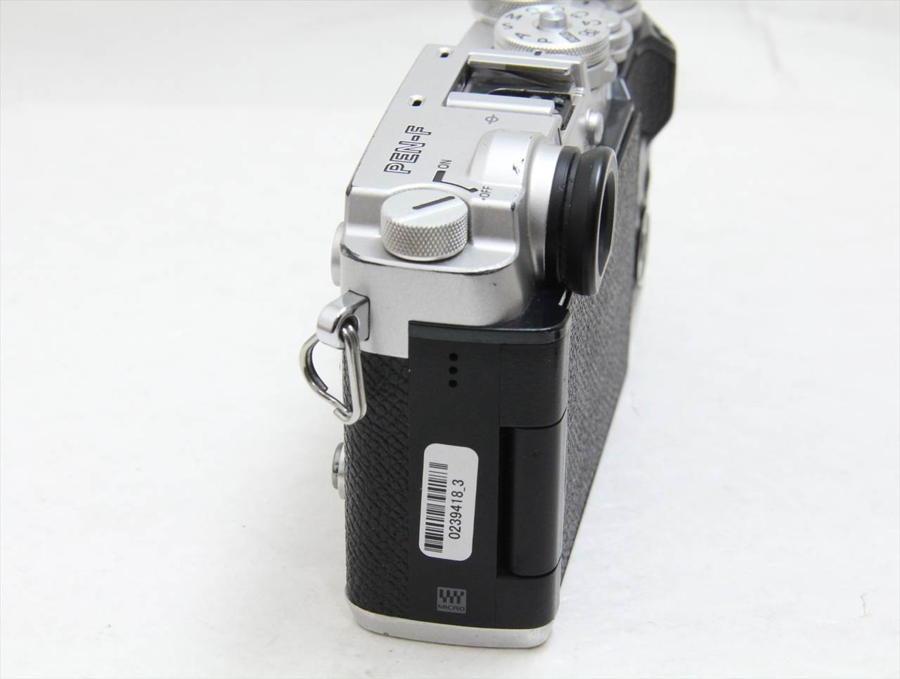 【中古】 オリンパス・OMシステム(olympus・OM SYSTEM) OLYMPUS PEN-F ボディ [シルバー]