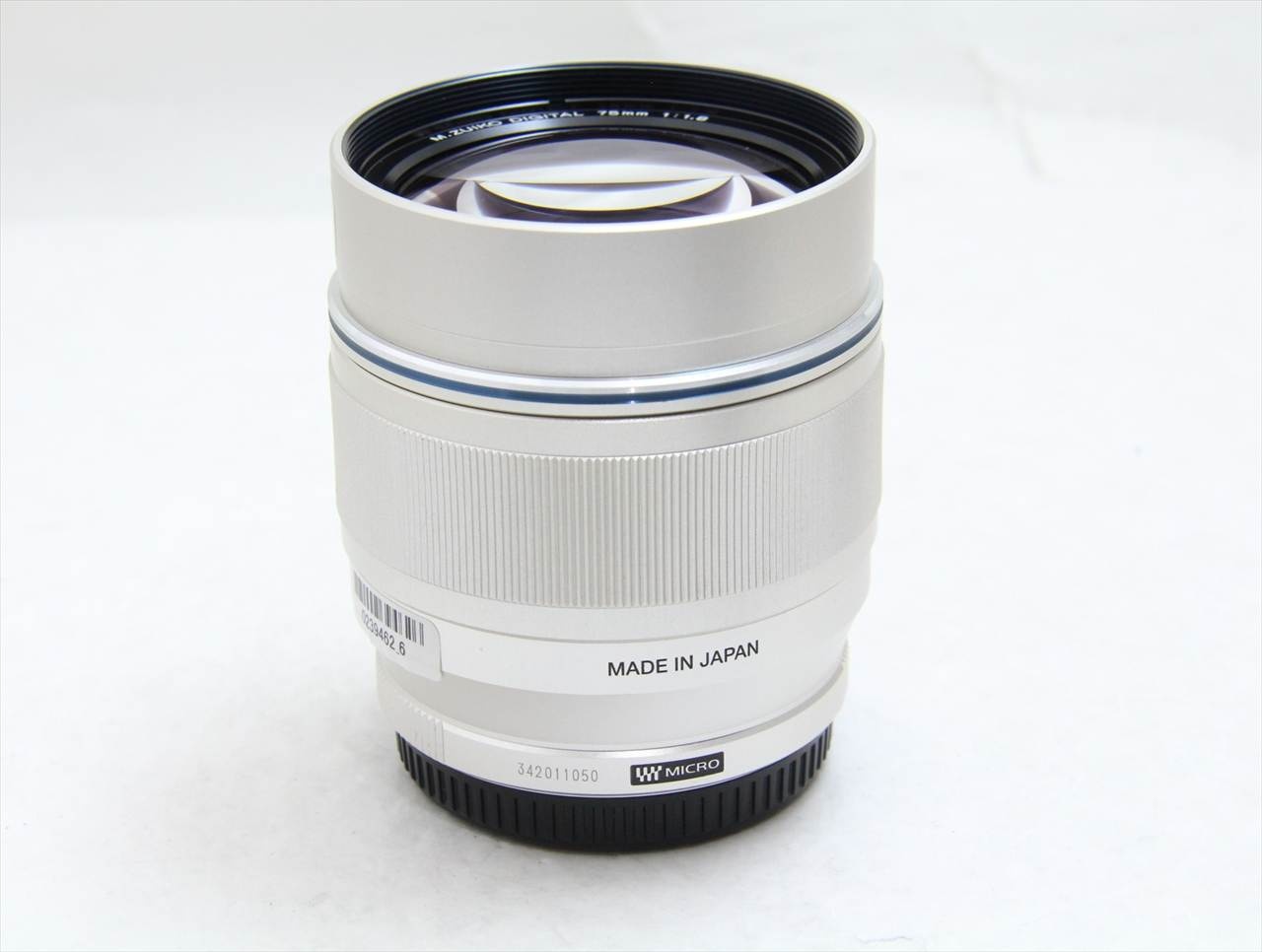 【中古】 オリンパス・OMシステム(olympus・OM SYSTEM) M.ZUIKO DIGITAL ED 75mm F1.8 [シルバー]