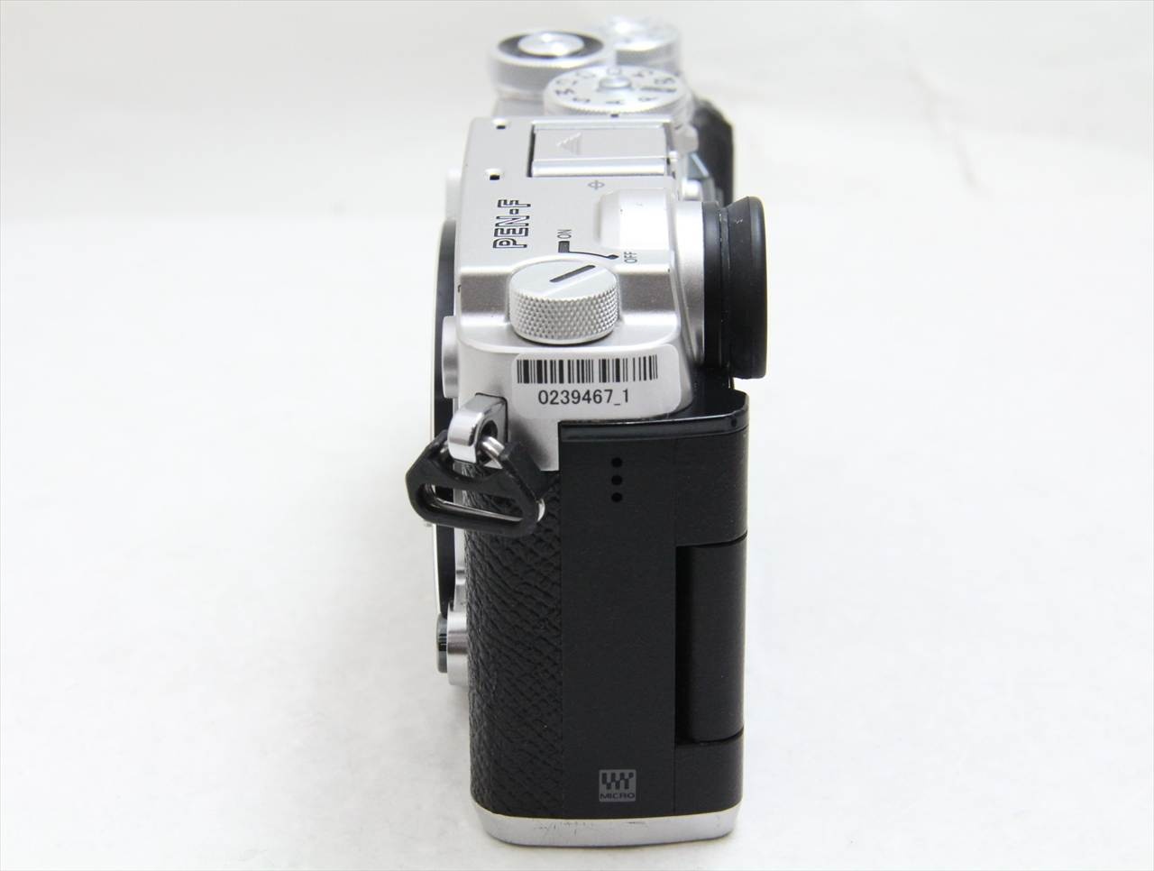 【中古】 オリンパス・OMシステム(olympus・OM SYSTEM) OLYMPUS PEN-F ボディ [シルバー]