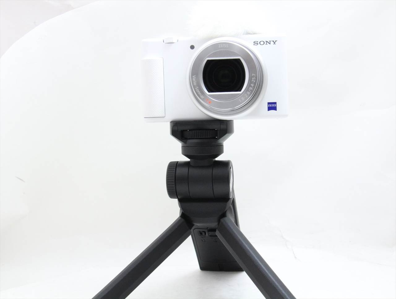 【中古】 ソニー(sony) VLOGCAM ZV-1G シューティンググリップキット (W) [ホワイト]