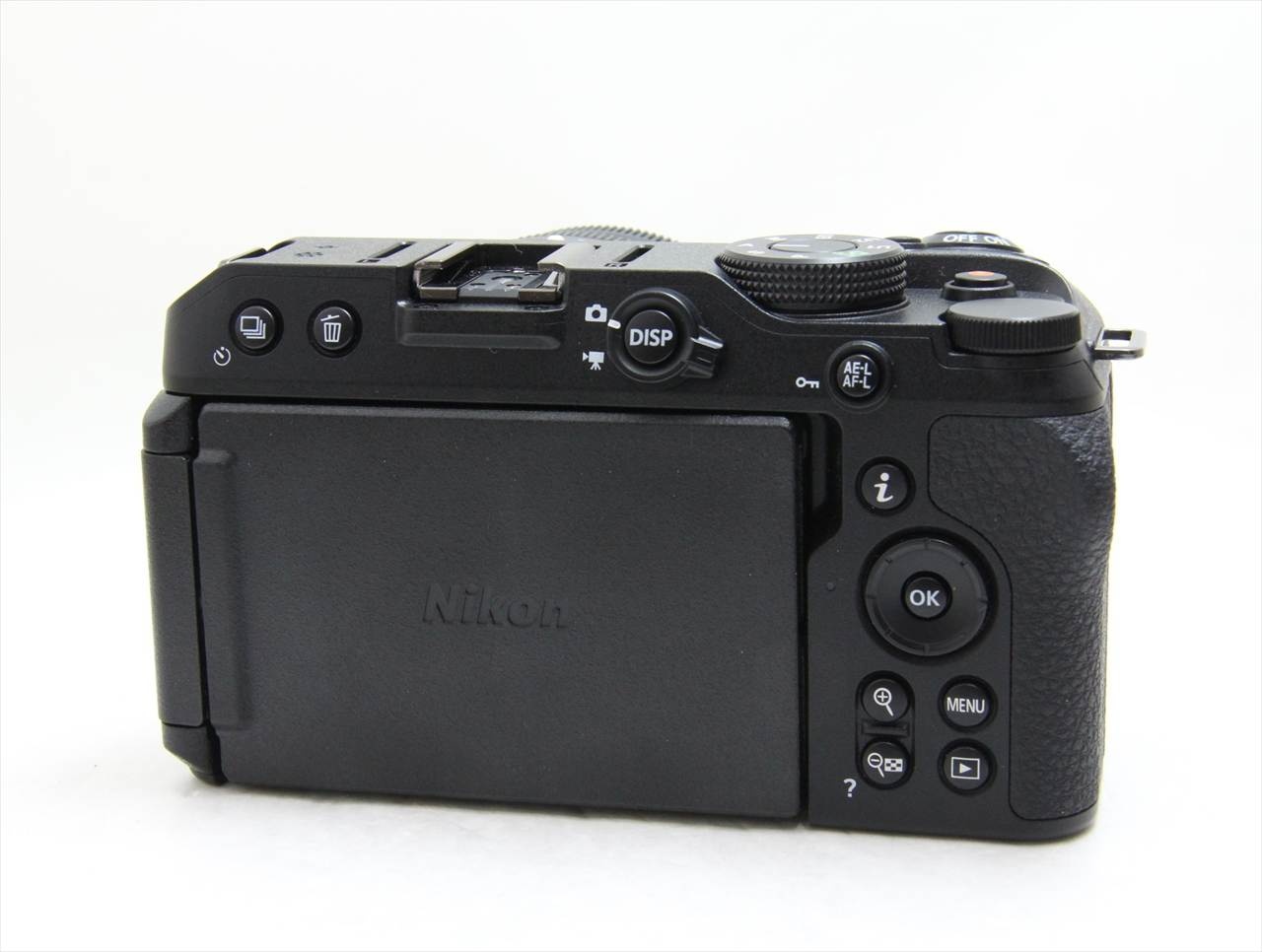 【中古】 ニコン(nikon) Z30 16-50 VR レンズキット