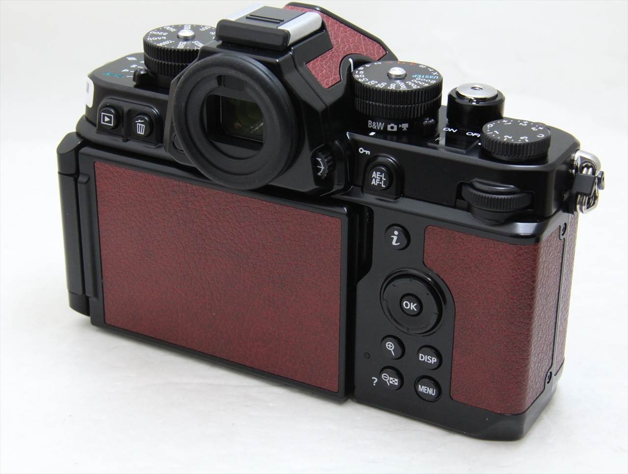 【中古】 ニコン(nikon) Zf ボディ プレミアムエクステリア [レッド]