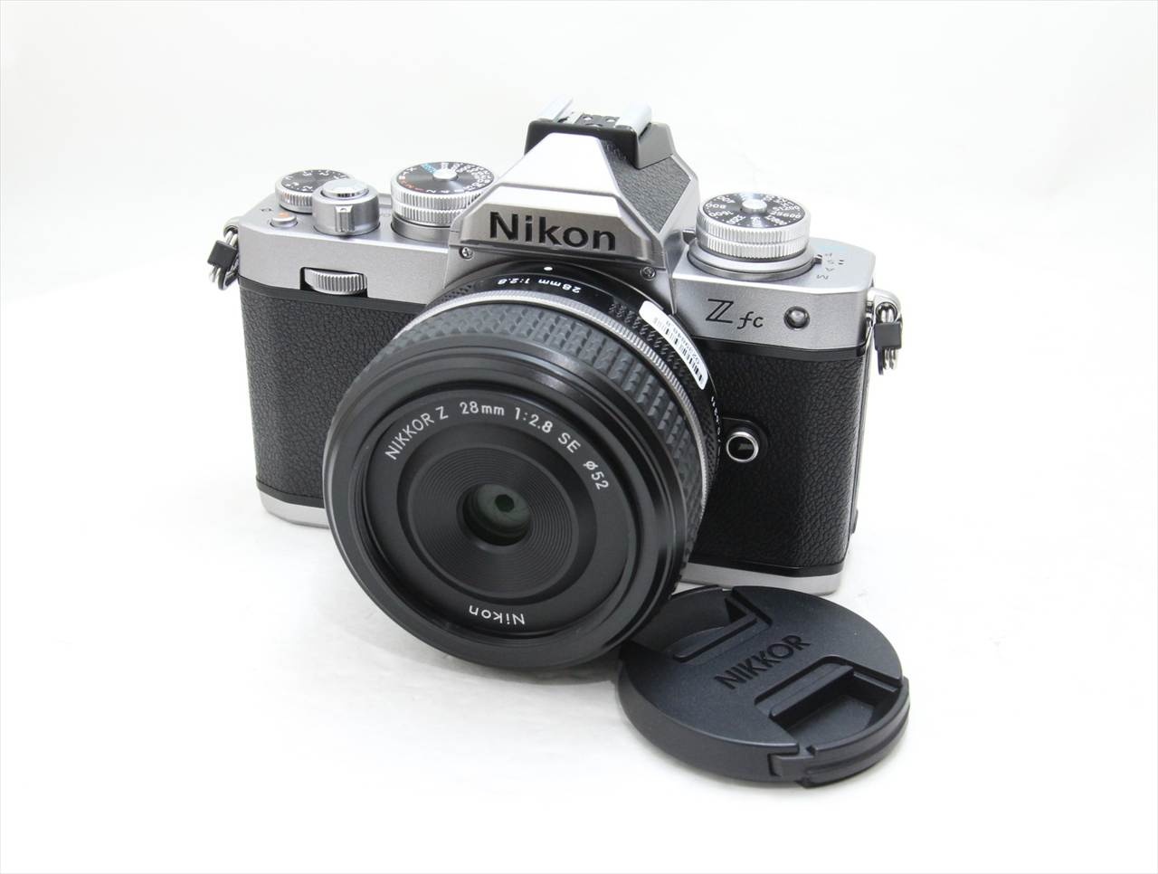 【中古】 ニコン(nikon) Zfc 28mm f/2.8 Special Edition キット [シルバー]