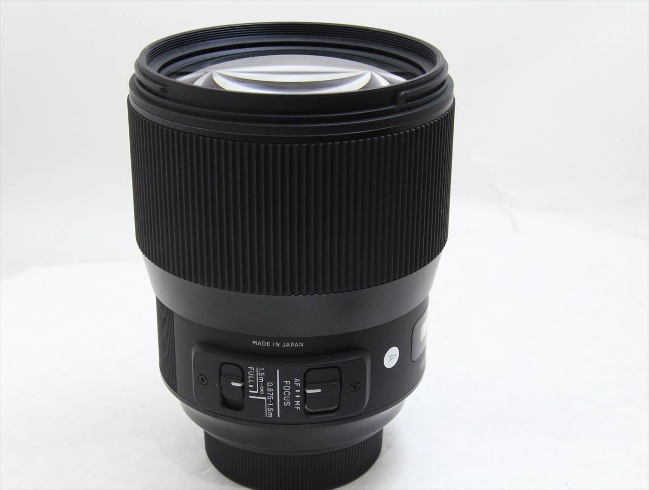 【中古】 シグマ(sigma) A 135mm F1.8 DG HSM [ニコン用]