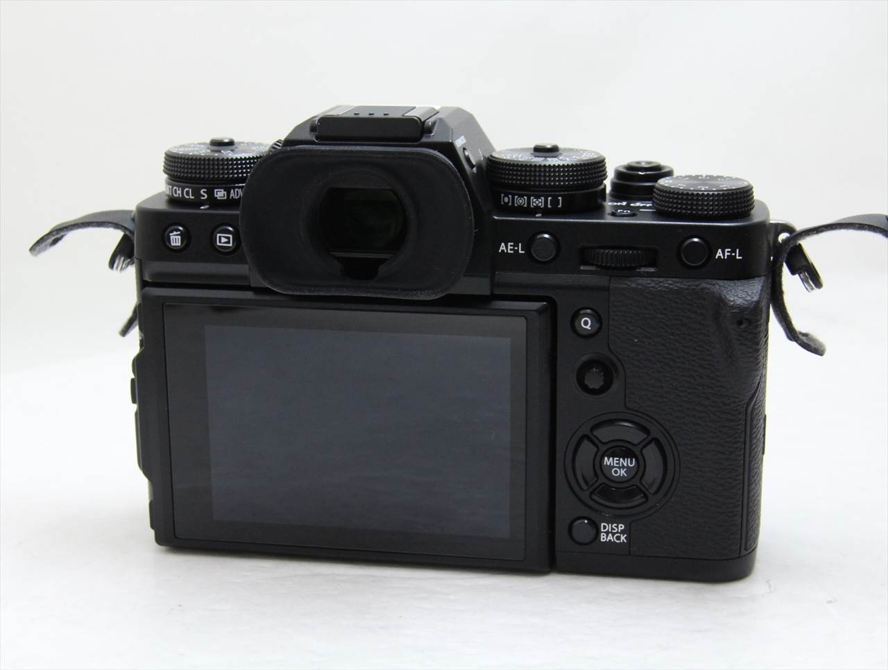 【中古】 富士フイルム(fujifilm) FUJIFILM X-T3 ボディ [ブラック]