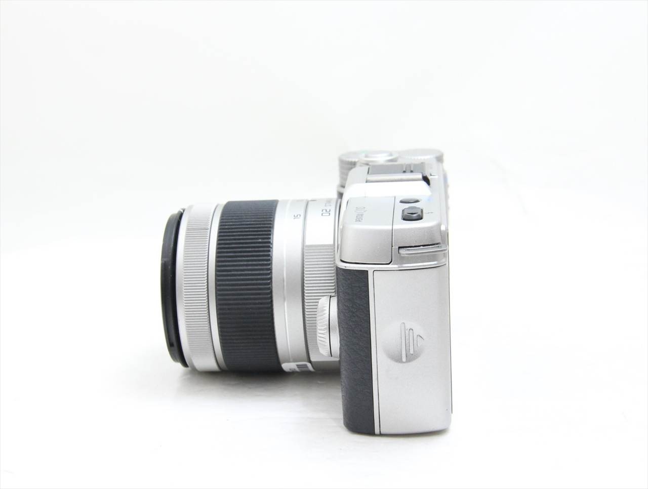 【中古】 ペンタックス(pentax) PENTAX Q10 ズームレンズキット [シルバー]