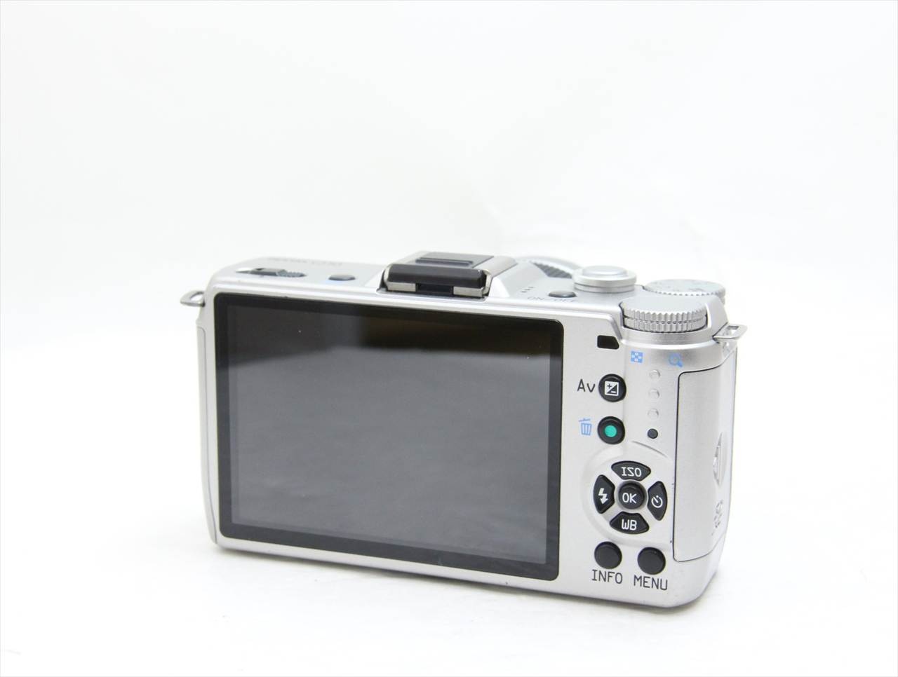 【中古】 ペンタックス(pentax) PENTAX Q10 ズームレンズキット [シルバー]