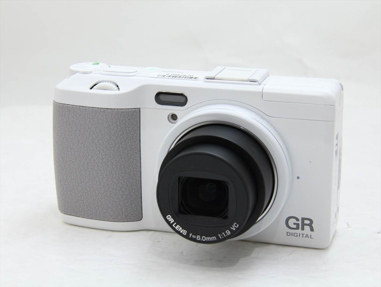 【中古】 リコー(ricoh) GR DIGITAL IV ホワイトエディション