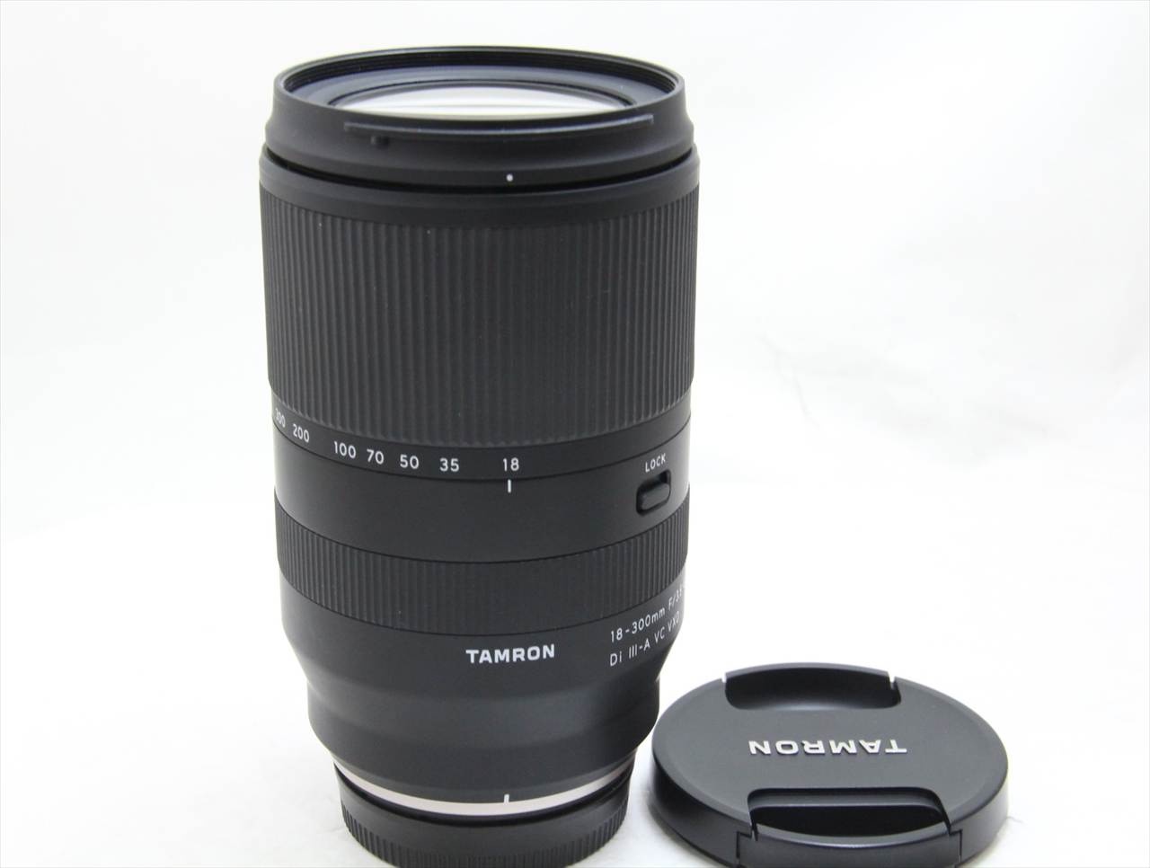 【中古】 タムロン(tamron) 18-300mm F/3.5-6.3 Di III-A VC VXD (Model B061) [フジフイルム用]