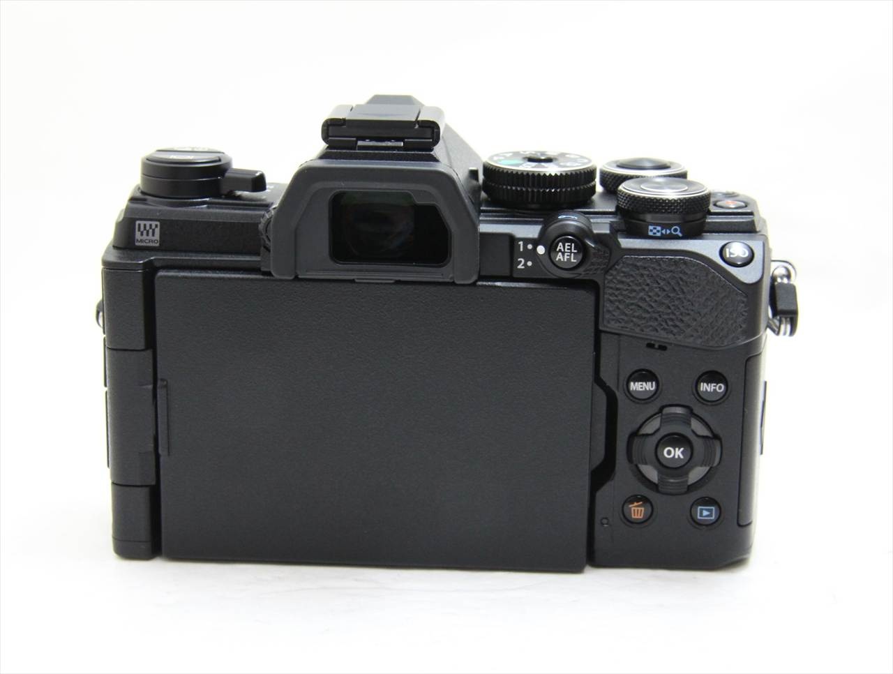 【中古】 オリンパス・OMシステム(olympus・OM SYSTEM) OM SYSTEM OM-5 [ブラック]