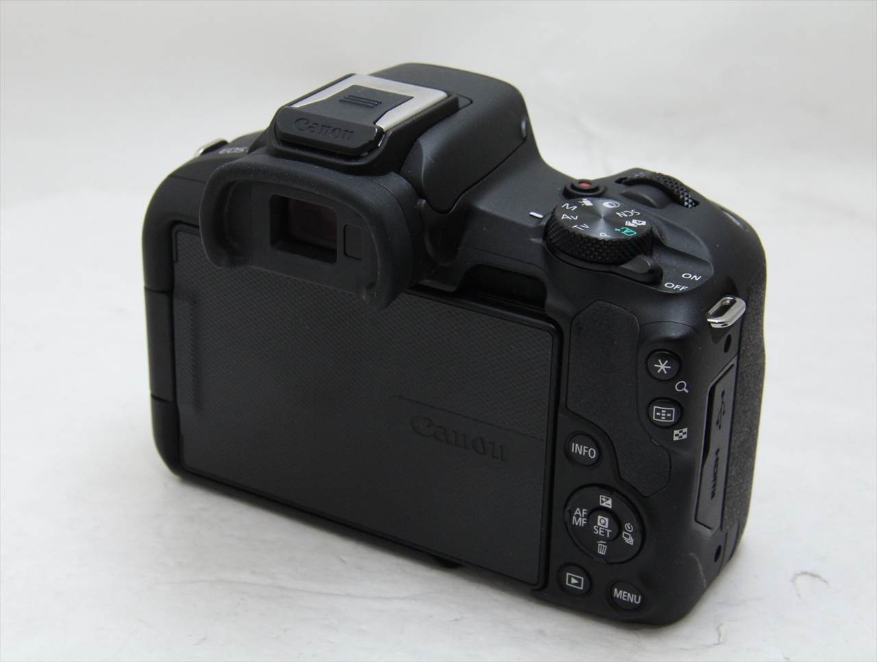 【中古】 キヤノン(canon) EOS R50 ボディ [ブラック]