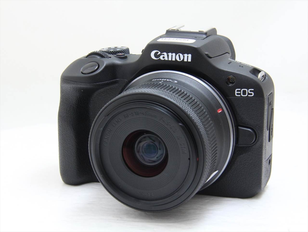 【中古】 キヤノン(canon) EOS R100 RF-S18-45 IS STM レンズキット