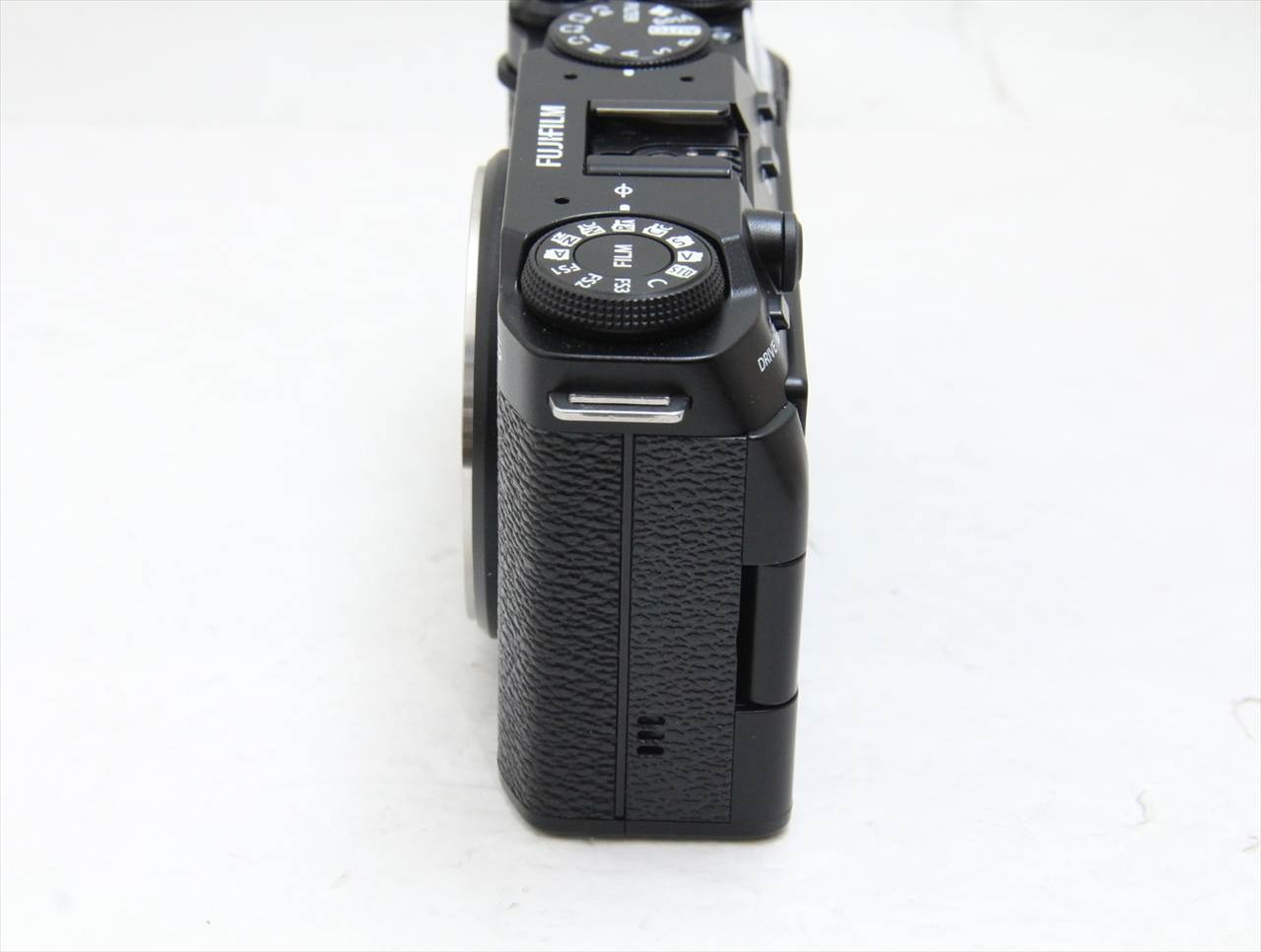 【中古】 富士フイルム(fujifilm) FUJIFILM X-M5 ボディ [ブラック]