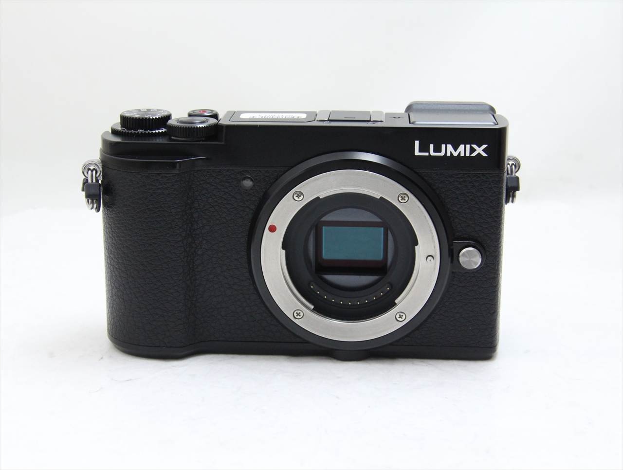 【中古】 パナソニック(panasonic) LUMIX DC-GX7MK3-K ボディ [ブラック]