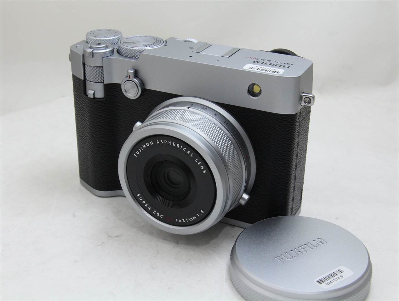 【中古】 富士フイルム(fujifilm) FUJIFILM GFX100RF [シルバー]