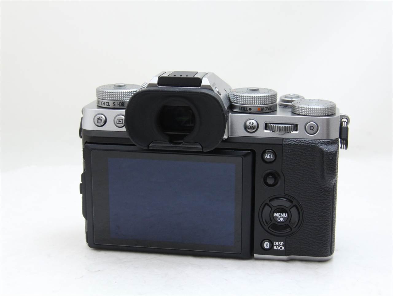 【中古】 富士フイルム(fujifilm) FUJIFILM X-T5 ボディ [シルバー]