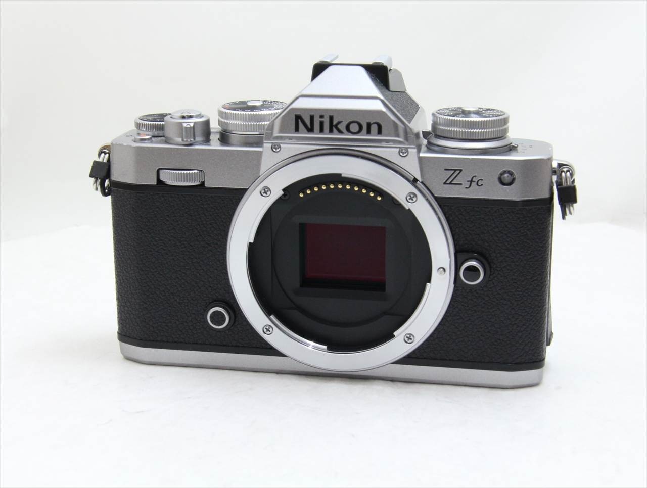 【中古】 ニコン(nikon) Zfc ボディ [シルバー]