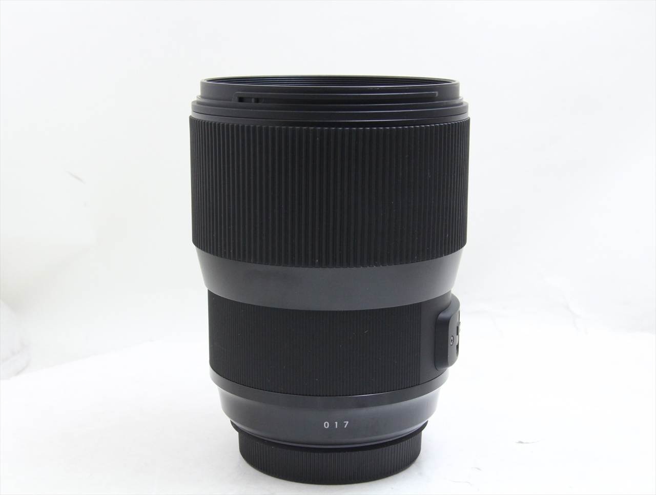 【中古】 シグマ(sigma) A 135mm F1.8 DG HSM [キヤノン用]