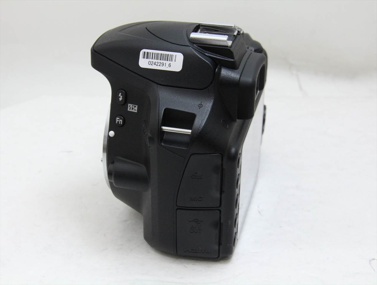 【中古】 ニコン(nikon) D3300 ボディ [ブラック]