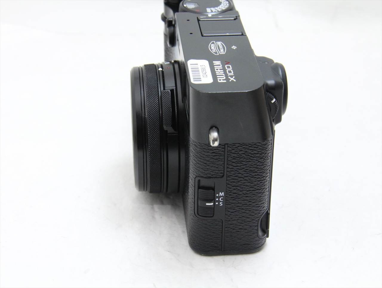 【中古】 富士フイルム(fujifilm) FUJIFILM X100V [ブラック]
