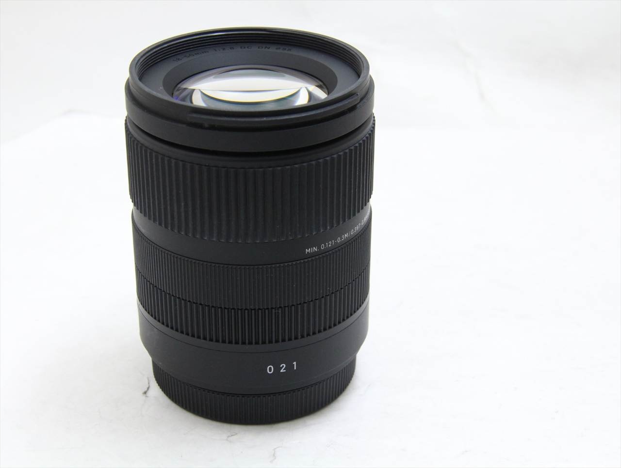 【中古】 シグマ(sigma) C 18-50mm F2.8 DC DN [フジフイルム用]