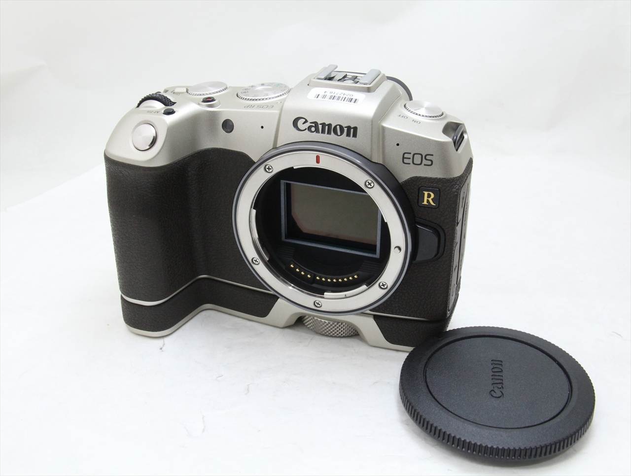 【中古】 キヤノン(canon) EOS RP ボディ [ゴールド] + EG-E1