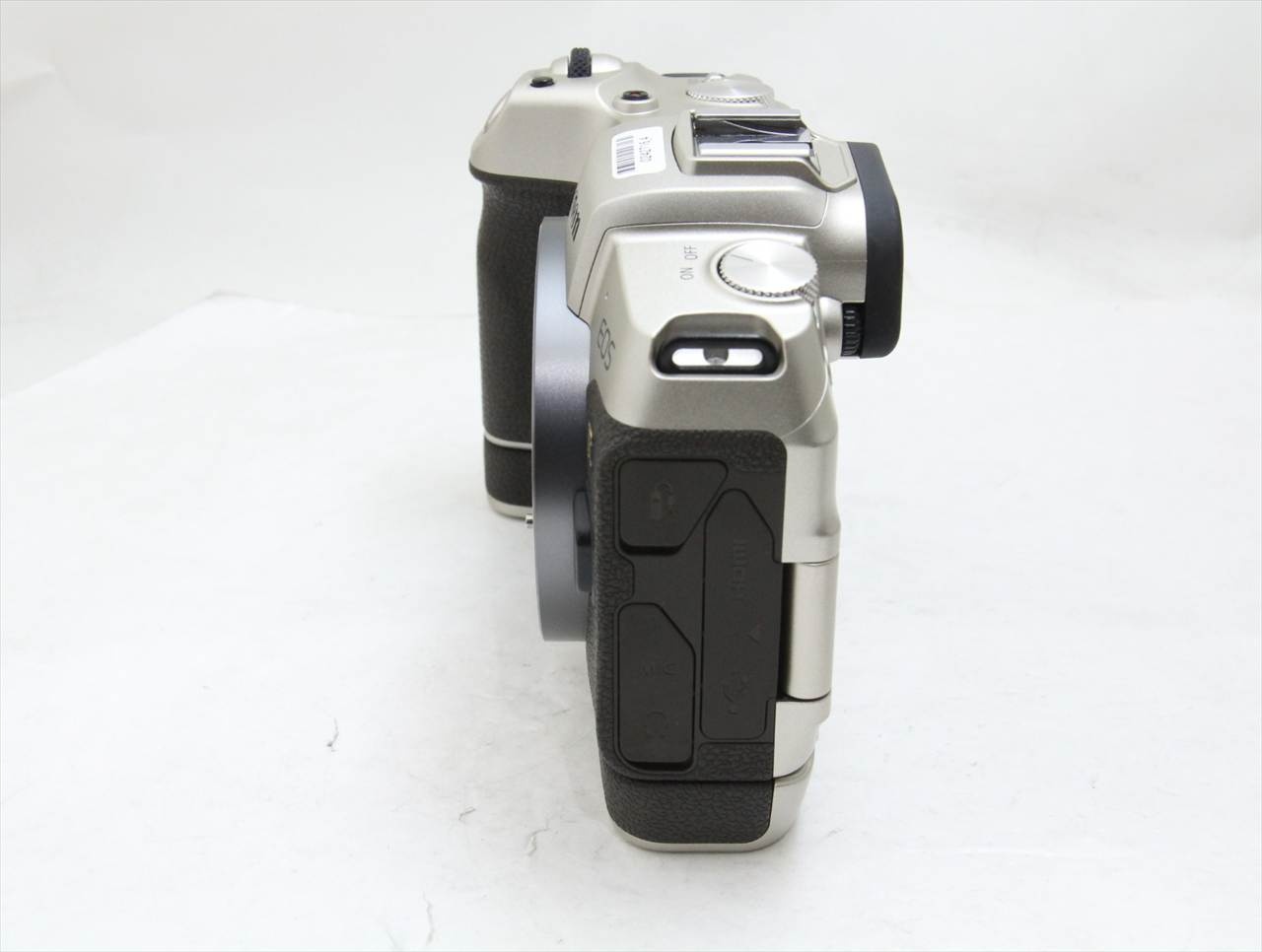 【中古】 キヤノン(canon) EOS RP ボディ [ゴールド] + EG-E1