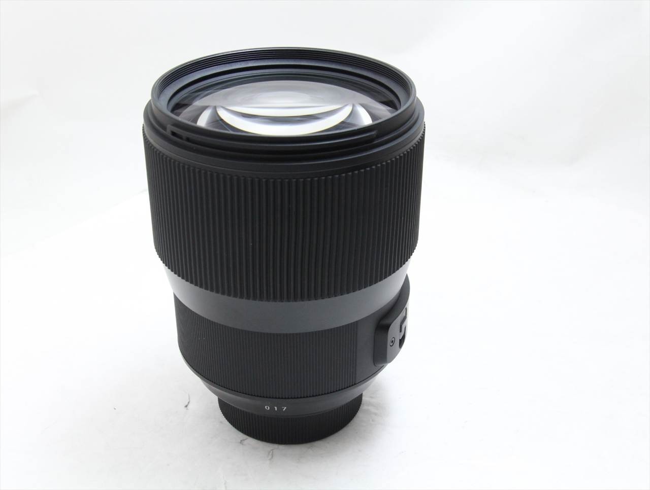 【中古】 シグマ(sigma) A 135mm F1.8 DG HSM [ニコン用]