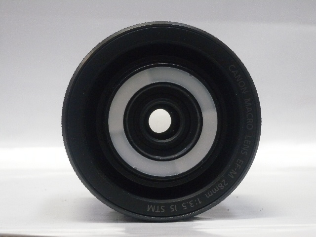 EF-Mマクロ28mmF3.5ISstm