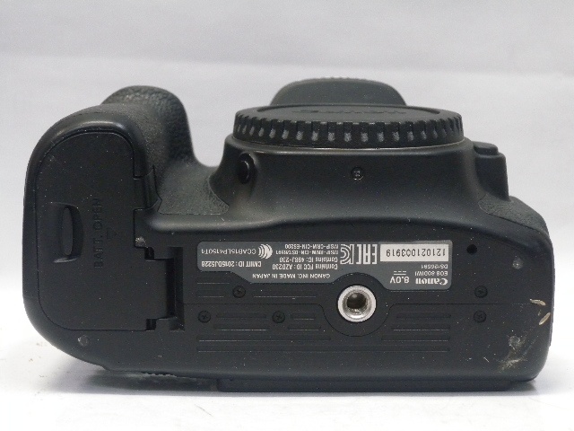 EOS80D