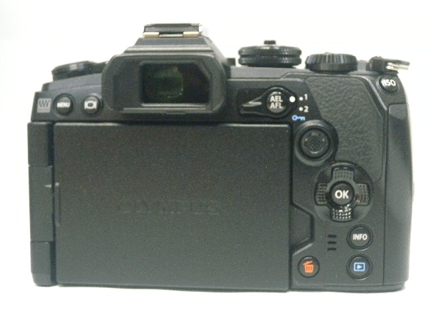 OM-D E-M1 III