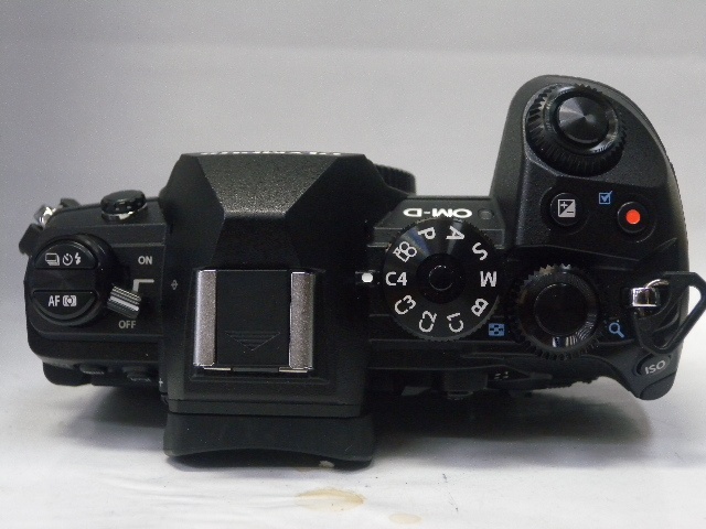 OM-D E-M1 III