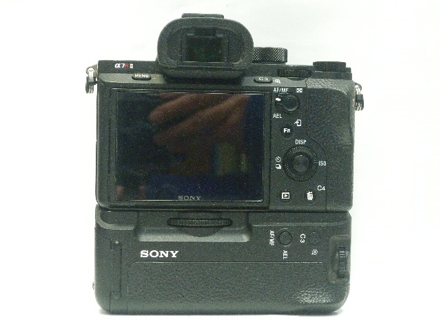 α7RII VG-C2EMセット