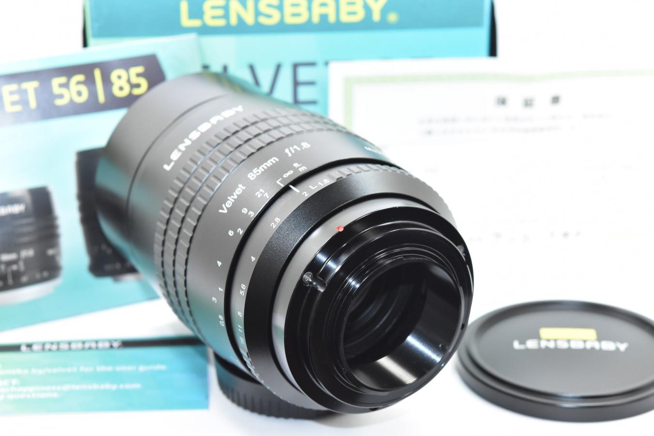 LENSBABY VELVET 85mm F1.8 未記入メーカー保証書、元箱付一式 【フジXマウントレンズ】