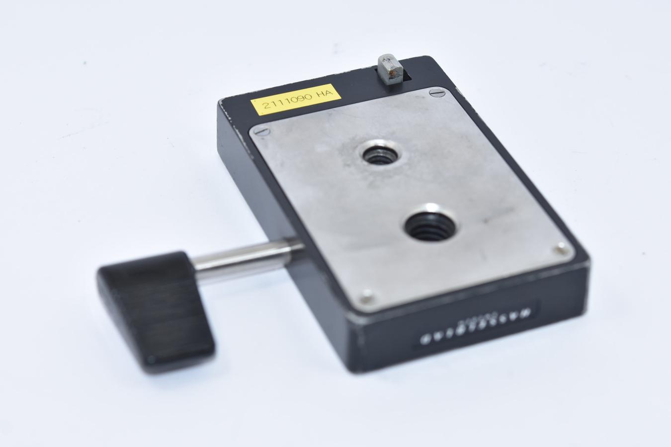 HASSELBLAD TRIPOD QUICK COUPLING 45128