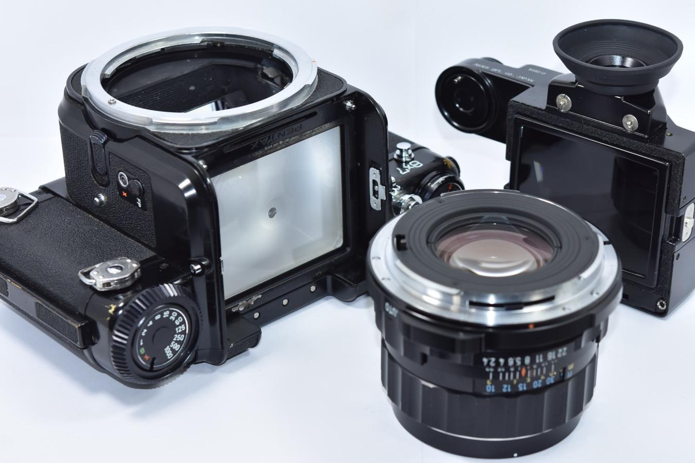 PENTAX 6×7 ミラーアップ TTL Super-Multi-Coated TAKUMAR/6×7 105/2.4付 モルト交換済 【ストラップ金具付】