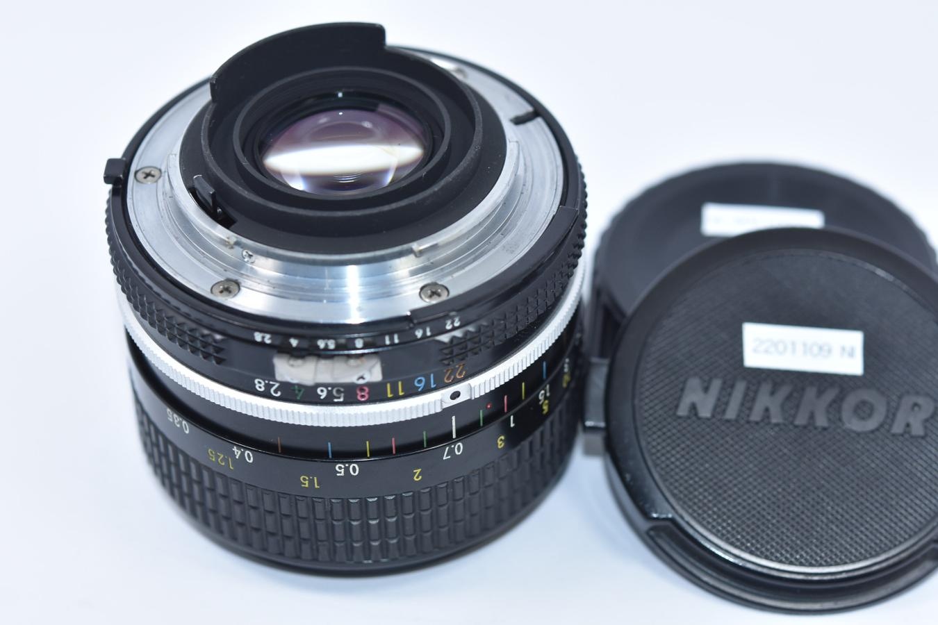 NEW NIKKOR 24mm F2.8 Ai改