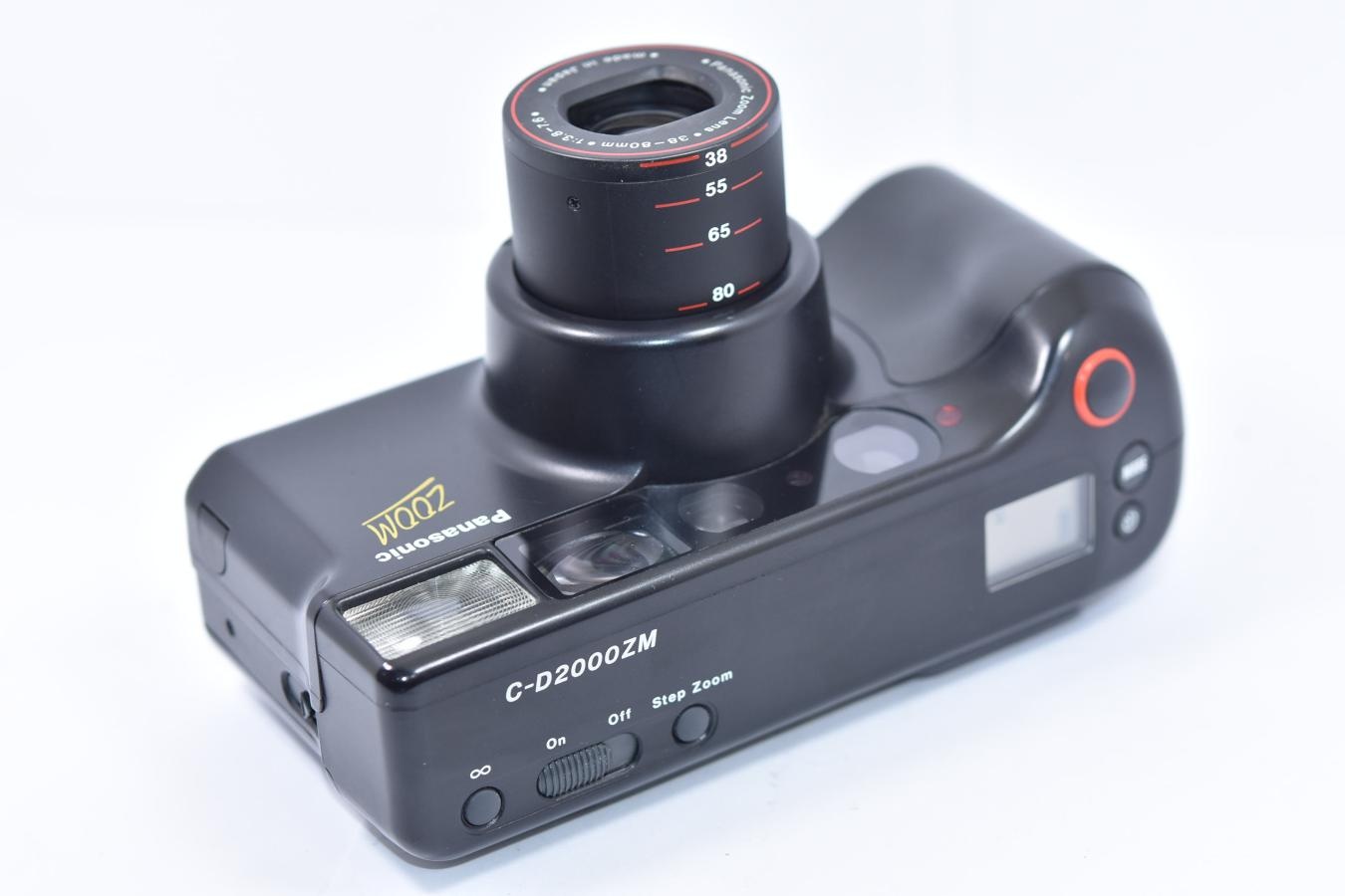 Panasonic C-D2000ZM 【Panasonic Zoom Lens 38-80/3.8-7.6搭載】