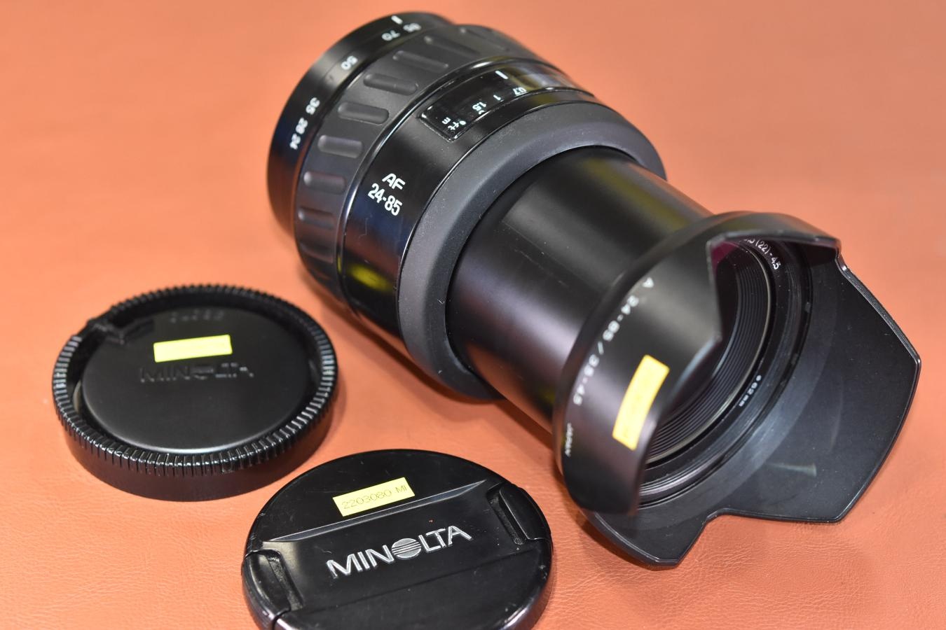 【B級特価品】 MINOLTA AF 24-85mm F3.5-4.5 【純正フード付】