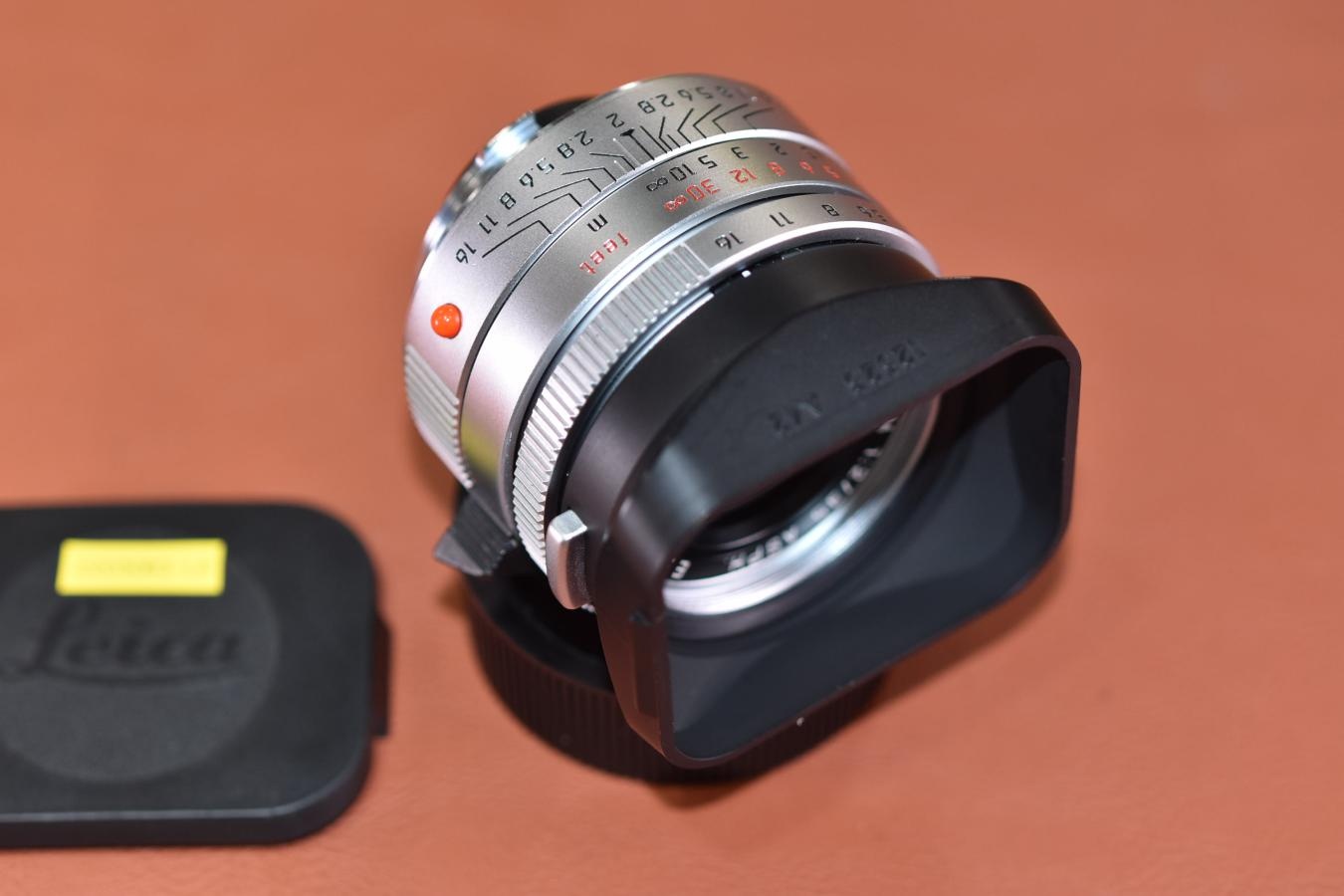 LEICA SUMMICRON-M 35mm F2 ASPH. 6bit シルバー【純正フード12526付】