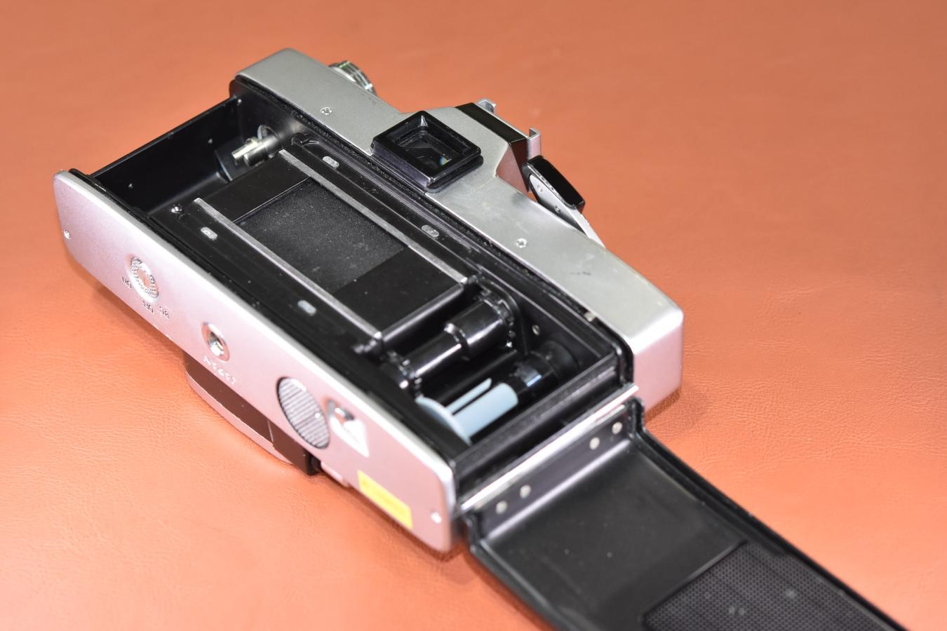 【リメイクカメラ】 minolta SRT101 シルバー【モルト交換済】