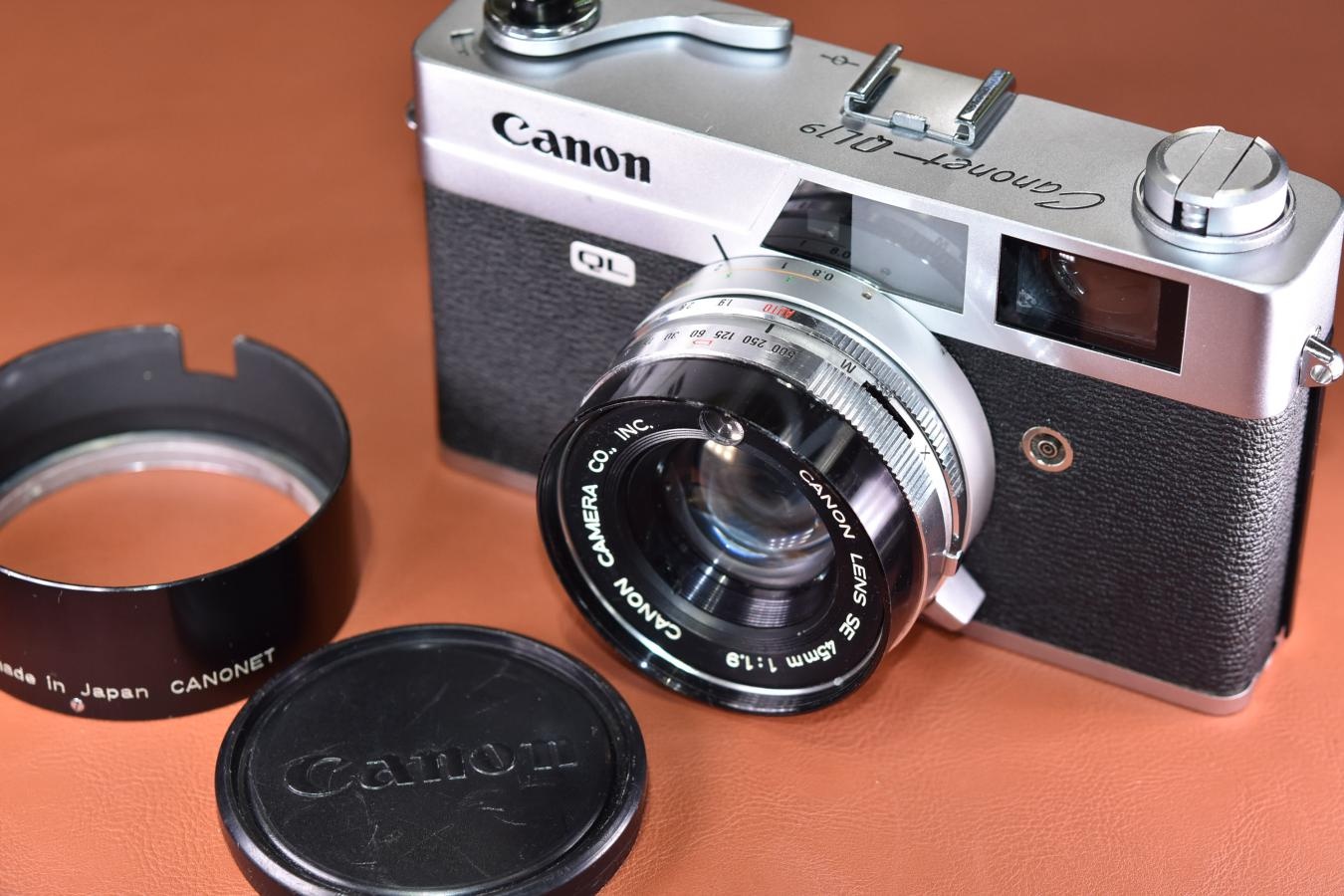Canon Canonet QL19 純正メタルフード付【 CANON LENS SE 45/1.9 搭載】