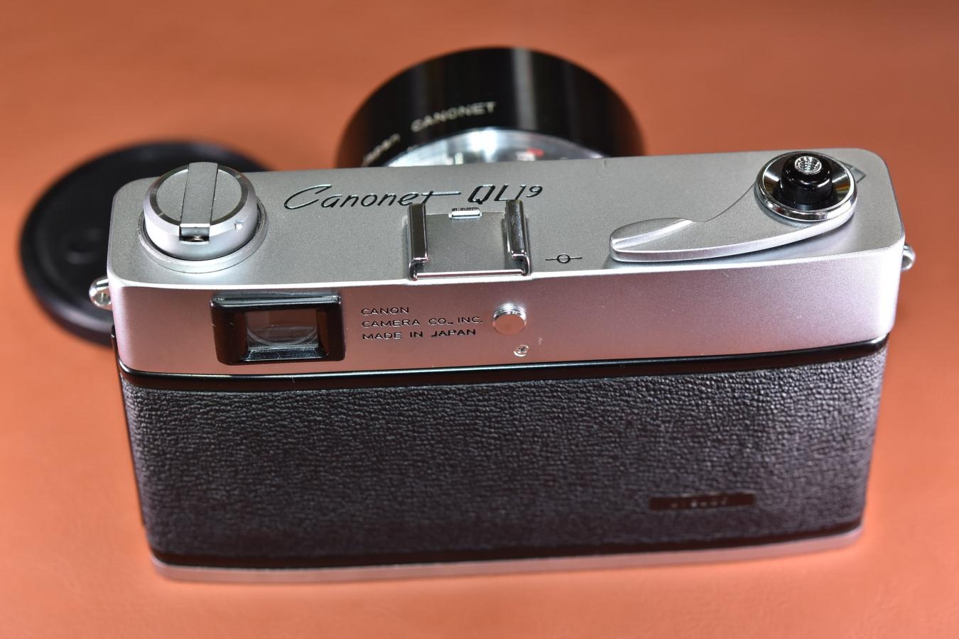 Canon Canonet QL19 純正メタルフード付【 CANON LENS SE 45/1.9 搭載】
