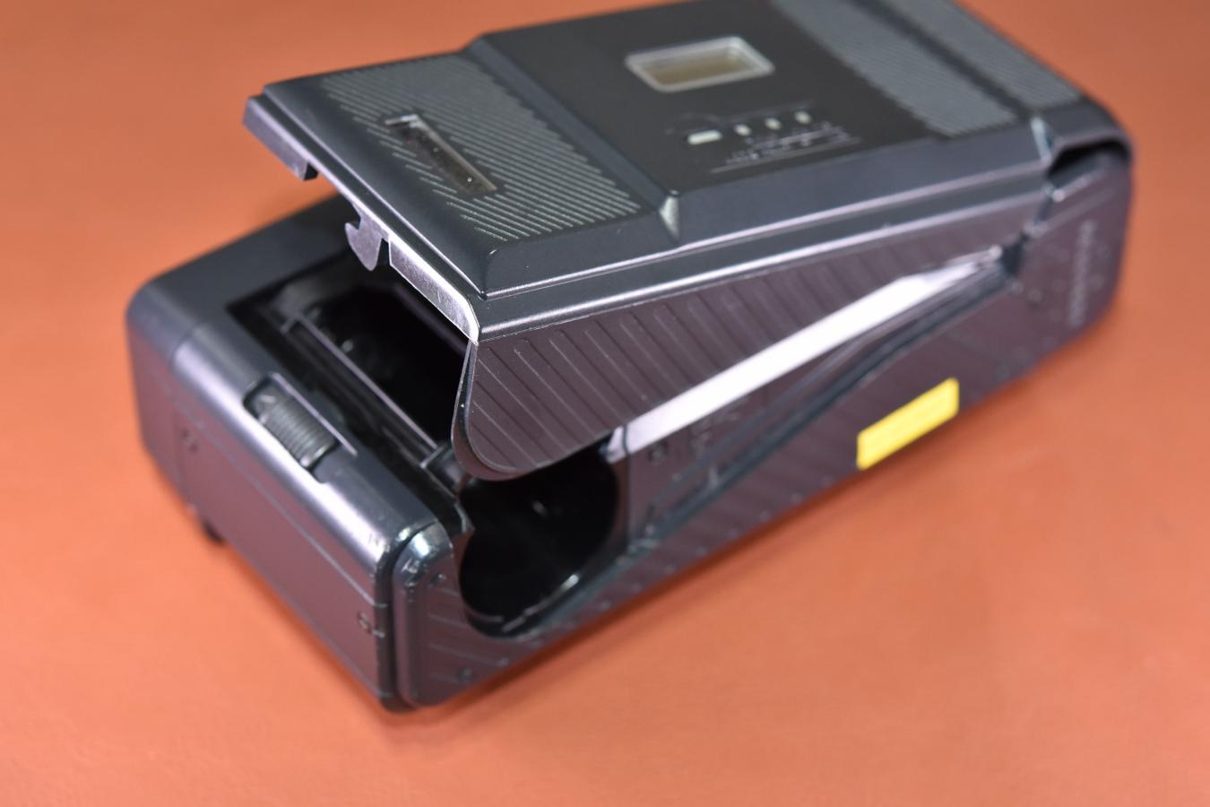 FUJI CARDIA CUTE DATE【FUJINON LENS 35/3.5搭載】